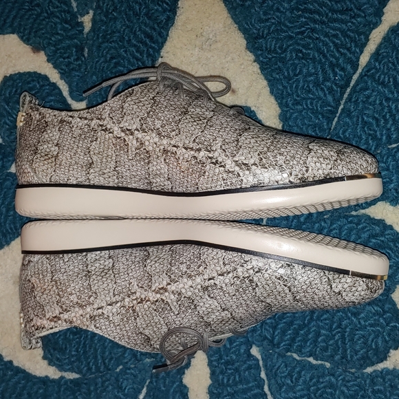 Cole Hann Grand Series Viper snake print shoes size 8 - Picture 3 of 9